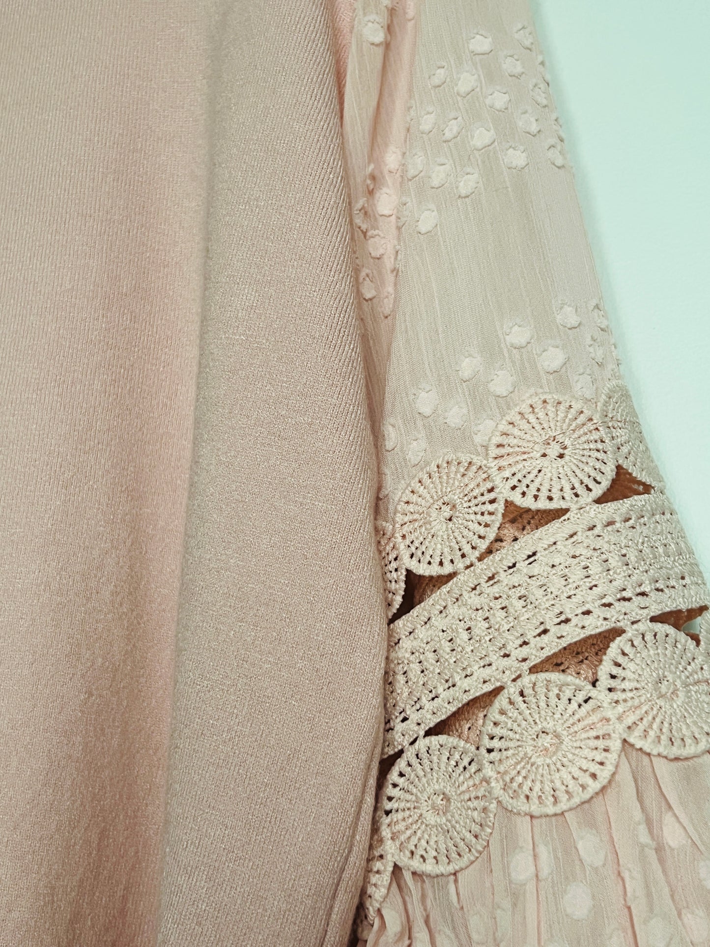 Boho Sleeves - Pink & Cream